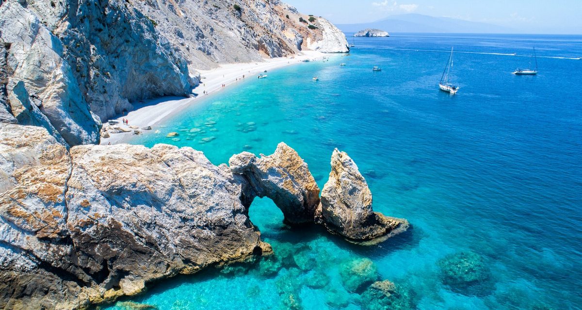 Σκιάθος κρουαζιέρα κάθε Κυριακή